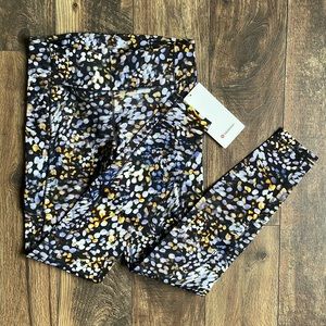 Lululemon Speed Up MR Tight 28”